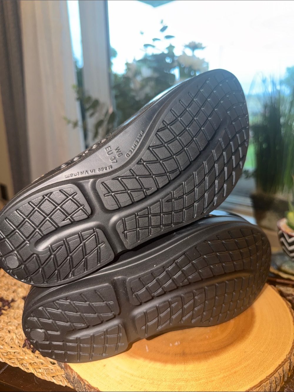 OOFOS OOmega OOlala Stardust Platform Recovery Sandals Women’s Size 6 EU 37 - Picture 8 of 9